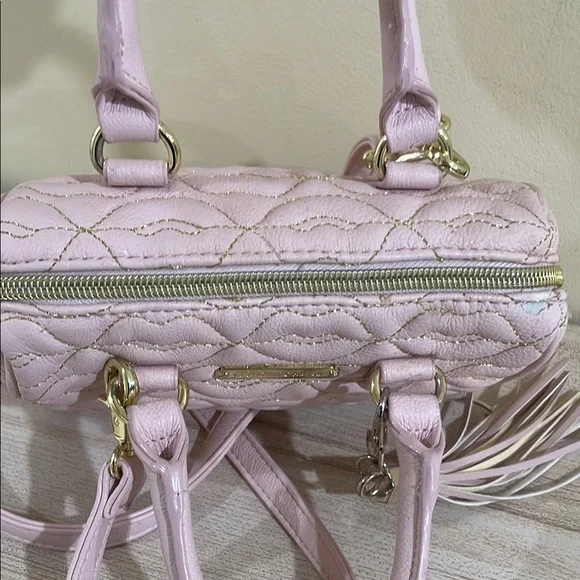 Betsey Johnson Pink Quilted crossbody small Bag with Tassel - Picture 9 of 9